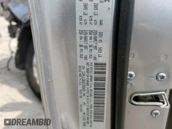 2019 Jeep Cherokee Latitude with VIN 1C4PJLCB2KD332429, listed as a Copart auction lot 58076815 with 124,958 mi miles and Salvage title. Bid and sale history available at DreamBid. Image 14.