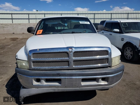 2001 Dodge 1500 with VIN 3B7HC13Y71G775569, listed as a Copart auction lot 69686724 with Not provided miles and Salvage title. Bid and sale history available at DreamBid. Image 5.