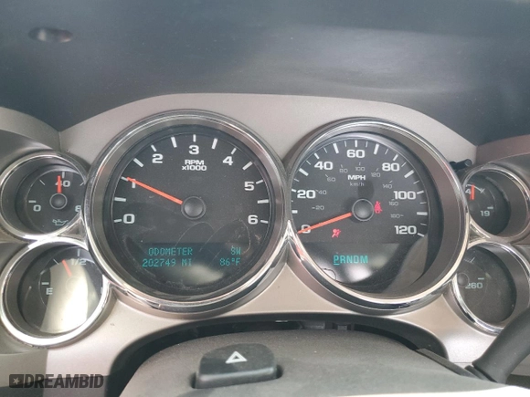 2013 Chevrolet Silverado 1500 LT with VIN 1GCNKSE02DZ283362, listed as a Copart auction lot 63886234 with 202,749 mi miles and Salvage Title. Bid and sale history available at carsss.com. Image 9.