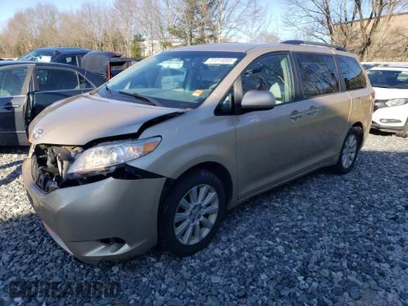 2013 Toyota Sienna LE with VIN 5TDJK3DC4DS059494, listed as a Copart auction lot 51816005 with 188,020 mi miles and Clean Title. Bid and sale history available at carsss.com. Image 1.