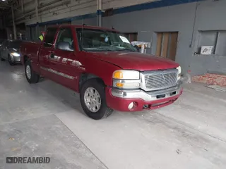 2004 GMC Sierra 1500 SLE with VIN 2GTEC19TX41247665, listed as a IAAI auction lot 41609817 with 253,035 mi miles. Bid and sale history available at carsss.com. Image 1.