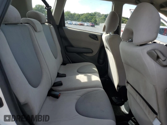 2007 Honda Fit Sport with VIN JHMGD38677S051716, listed as a Copart auction lot 69946814 with 177,070 mi miles and Salvage Title. Bid and sale history available at carsss.com. Image 10.