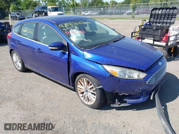 2015 Ford Focus Titanium z VIN 1FADP3N25FL291844, wystawiony jako IAAI lot #42383067 z przebiegiem 82 545 mil mil oraz . Historia ofert i sprzedaży dostępna na DreamBid. Obrazek 1.
