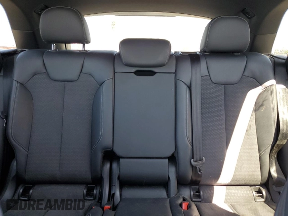 2022 Audi SQ5 Premium with VIN WA1A4AFY8N2052218, listed as a Copart auction lot 69474304 with 33,282 mi miles and Salvage Title. Bid and sale history available at DreamBid. Image 10.