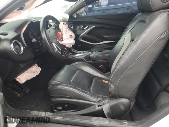 2018 Chevrolet Camaro 2LT with VIN 1G1FD1RX0J0191045, listed as a Copart auction lot 40520734 with 0 mi miles. Bid and sale history available at carsss.com. Image 7.
