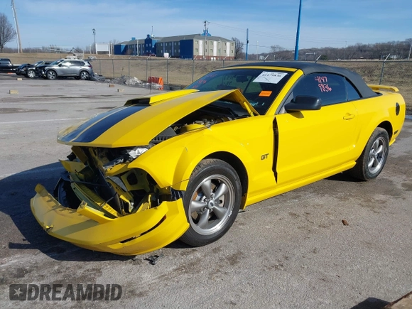 2006 Ford Mustang GT Deluxe with VIN 1ZVFT85H065120839, listed as a IAAI auction lot 41479836 with 87,079 mi miles. Bid and sale history available at carsss.com. Image 2.