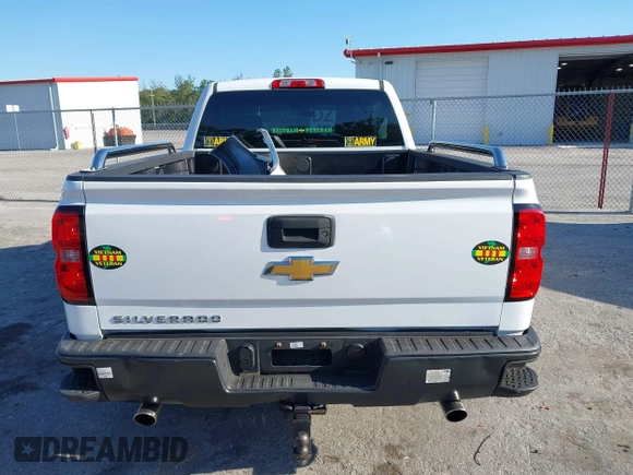2018 Chevrolet Silverado 1500 Work Truck with VIN 1GCRCNEH2JZ241811, listed as a IAAI auction lot 42040230 with 59,597 mi miles. Bid and sale history available at carsss.com. Image 16.