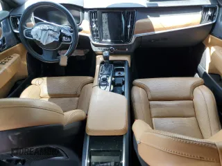 2019 Volvo S90 Inscription with VIN LVYA22ML5KP088626, listed as a Copart auction lot 62844723 with 40,001 mi miles. Bid and sale history available at carsss.com. Image 8.