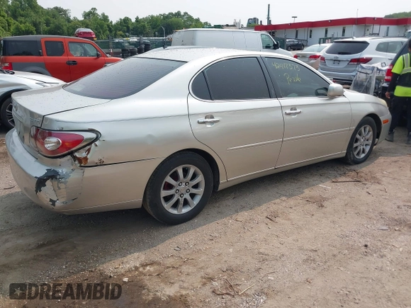 2004 Lexus ES 350 z VIN JTHBA30G145000388, wystawiony jako IAAI lot #42417373 z przebiegiem 294 899 mil mil oraz . Historia ofert i sprzedaży dostępna na DreamBid. Obrazek 4.