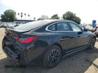 2024 BMW i4 eDrive35 z VIN WBY43AW07RFR78946, wystawiony jako Copart lot #49297505 z przebiegiem 14 176 mil mil oraz Szkody całkowita. Historia ofert i sprzedaży dostępna na DreamBid. Obrazek 3.