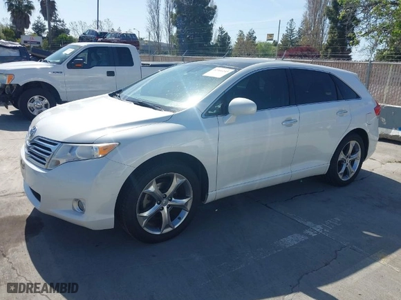 2010 Toyota Venza with VIN 4T3BK3BB0AU034844, listed as a IAAI auction lot 41966143 with 235,898 mi miles. Bid and sale history available at carsss.com. Image 2.