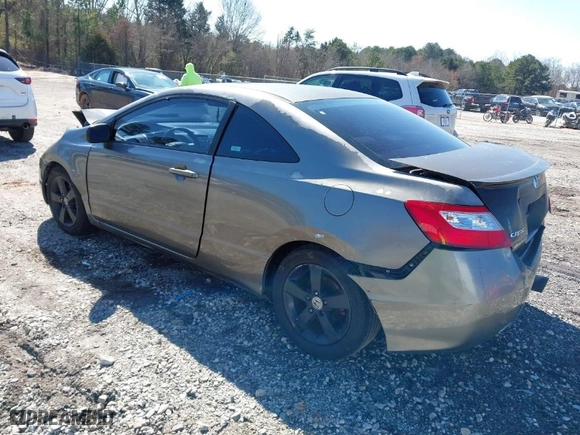 2006 Honda Civic Cpe EX with VIN 2HGFG12826H566522, listed as a IAAI auction lot 41595339 with 275,226 mi miles. Bid and sale history available at carsss.com. Image 3.