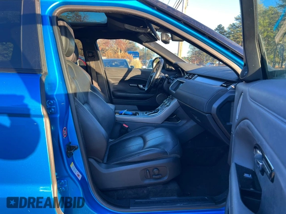 2018 Land Rover Range Rover Evoque SE Premium with VIN SALVC2RX3JH286916, listed as a Copart auction lot 82711754 with 89,369 mi miles and Clean Title. Bid and sale history available at DreamBid. Image 5.