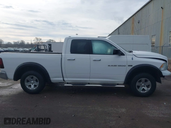 2012 Ram 1500 Big Horn z VIN 1C6RD6GT0CS323124, wystawiony jako IAAI lot #41486027 z przebiegiem 107 784 mil mil oraz . Historia ofert i sprzedaży dostępna na DreamBid. Obrazek 14.