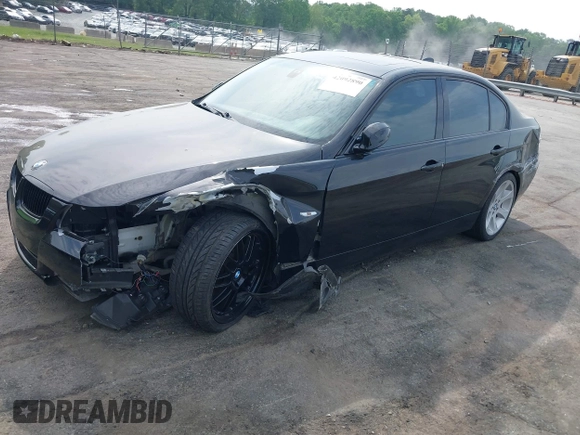 2006 BMW 3 Series 330i with VIN WBAVB33566PS19194, listed as a IAAI auction lot 42092890 with 110,426 mi miles and . Bid and sale history available at DreamBid. Image 17.