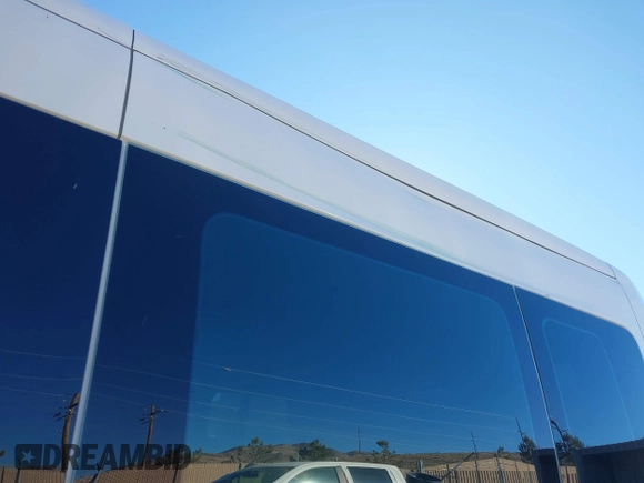 2019 Ford Transit with VIN 1FTYE2CM8KKB72492, listed as a IAAI auction lot 41371136 with 111,915 mi miles and . Bid and sale history available at DreamBid. Image 6.