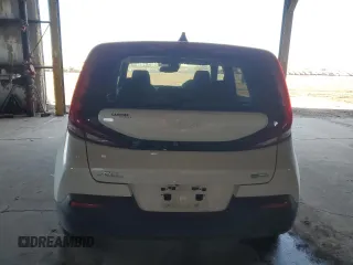 2022 Kia Soul EX with VIN KNDJ33AU5N7804758, listed as a Copart auction lot 88707865 with 31,593 mi miles and Salvage Title. Bid and sale history available at carsss.com. Image 6.