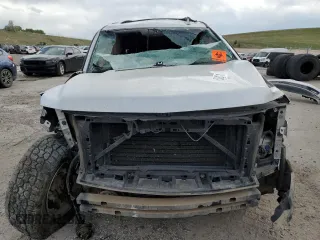 2016 Chevrolet Suburban LT z VIN 1GNSKHKC4GR285212, wystawiony jako Copart lot #58021115 z przebiegiem Nie podano mil oraz Szkoda całkowita • Salvage title. Historia ofert i sprzedaży dostępna na DreamBid. Obrazek 5.