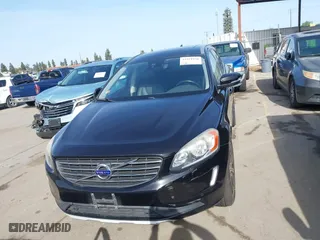 2016 Volvo XC60 T6 Drive-E with VIN YV449MDK7G2811221, listed as a IAAI auction lot 41914459 with 84,644 mi miles. Bid and sale history available at carsss.com. Image 12.