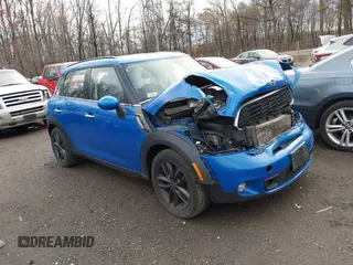 2012 MINI Countryman S with VIN WMWZC3C55CWM27552, listed as a IAAI auction lot 41791656 with 137,107 mi miles and . Bid and sale history available at DreamBid. Image 1.