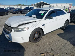 2014 Ford Police Interceptor с VIN 1FAHP2L8XEG155042, выставлен на аукционе IAAI как лот 41334874 с пробегом 131 250 миль миль и . История ставок и продаж доступна на DreamBid. Изображение 17.