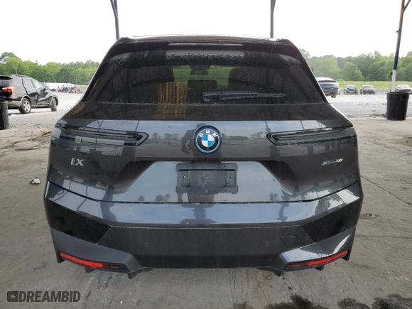 2022 BMW iX xDrive50 with VIN WB523CF02NCJ71343, listed as a Copart auction lot 53404674 with 14,917 mi miles and Salvage Title. Bid and sale history available at carsss.com. Image 6.