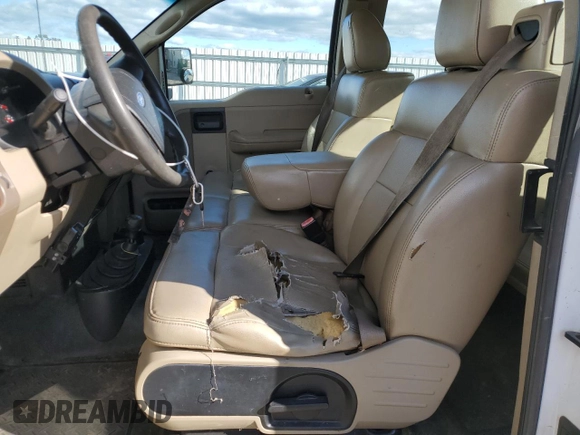 2006 Ford F-150 XLT with VIN 1FTVX14586NA26192, listed as a Copart auction lot 76548264 with 325,939 mi miles and Salvage Title. Bid and sale history available at carsss.com. Image 7.