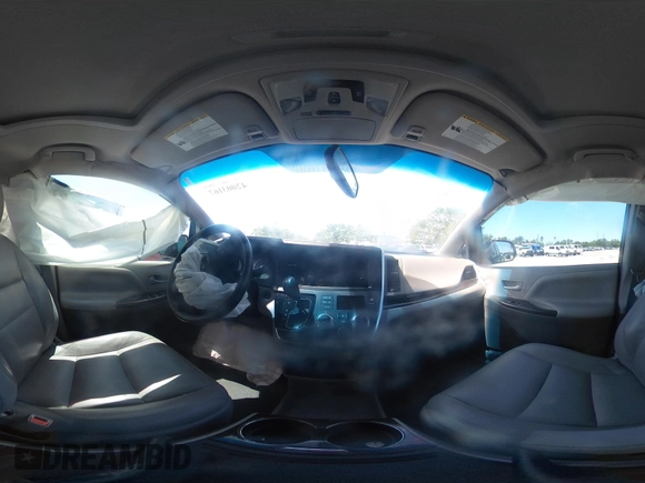 2017 Toyota Sienna XLE Auto Access Seat with VIN 5TDYZ3DC4HS856263, listed as a IAAI auction lot 42003167 with 100,105 mi miles. Bid and sale history available at carsss.com. Image 19.