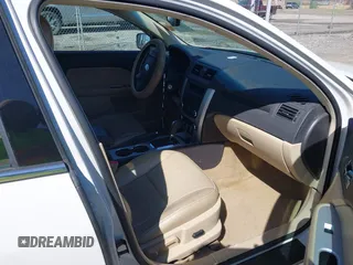 2010 Mercury Milan Premier with VIN 3MEHM0JA3AR637172, listed as a IAAI auction lot 41852920 with 123,538 mi miles and . Bid and sale history available at DreamBid. Image 5.