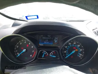 2016 Ford Escape SE with VIN 1FMCU0G92GUA84004, listed as a IAAI auction lot 41752767 with 117,458 mi miles. Bid and sale history available at carsss.com. Image 7.
