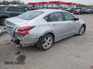 2015 Nissan Altima 2.5 S with VIN 1N4AL3AP6FC598178, listed as a IAAI auction lot 42012345 with 130,810 mi miles. Bid and sale history available at carsss.com. Image 4.