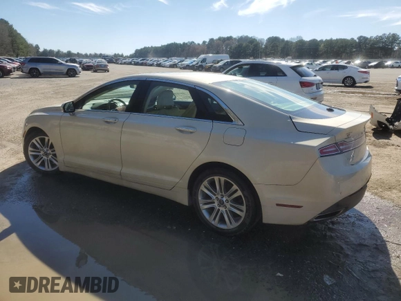 2014 Lincoln MKZ with VIN 3LN6L2G95ER809658, listed as a Copart auction lot 46814105 with 61,397 mi miles and Salvage Title. Bid and sale history available at carsss.com. Image 2.