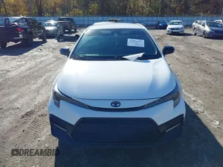 2021 Toyota Corolla SE with VIN 5YFS4MCE2MP076133, listed as a IAAI auction lot 40924622 with 95,730 mi miles. Bid and sale history available at carsss.com. Image 12.