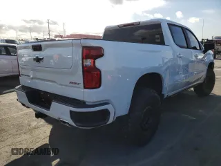 2023 Chevrolet Silverado 1500 RST with VIN 3GCUDEE8XPG130861, listed as a Copart auction lot 43488833 with 1,991 mi miles and Salvage Title. Bid and sale history available at carsss.com. Image 3.
