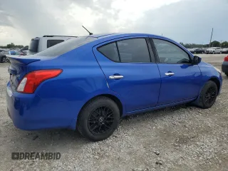 2016 Nissan Versa S z VIN 3N1CN7AP7GL889818, wystawiony jako Copart lot #59539015 z przebiegiem 97 607 mil mil oraz Czysty tytuł • Clean title. Historia ofert i sprzedaży dostępna na DreamBid. Obrazek 3.