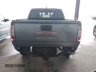 2022 GMC Canyon 2WD Denali with VIN 1GTG5EEN4N1114408, listed as a IAAI auction lot 41908815 with 34,730 mi miles. Bid and sale history available at carsss.com. Image 6.