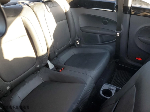 2012 Volkswagen Beetle 2.5L w/Sun/Sound/Nav PZEV with VIN 3VWJP7AT0CM645263, listed as a Copart auction lot 42690475 with 166,549 mi miles and Salvage Title. Bid and sale history available at carsss.com. Image 10.