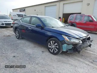 2019 Nissan Altima S z VIN 1N4BL4BVXKC226277, wystawiony jako IAAI lot #42062039 z przebiegiem 140 719 mil mil oraz . Historia ofert i sprzedaży dostępna na DreamBid. Obrazek 1.