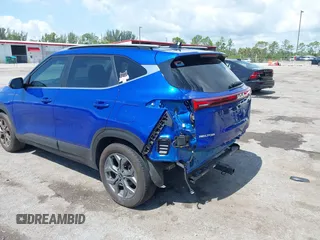 2024 Kia Seltos S z VIN KNDEU2AA1R7615223, wystawiony jako IAAI lot #42351224 z przebiegiem 27 375 mil mil oraz . Historia ofert i sprzedaży dostępna na DreamBid. Obrazek 6.
