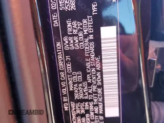 2021 Volvo V60 z VIN YV4102WK7M1074487, wystawiony jako Copart lot #51158164 z przebiegiem 45 862 mil mil oraz . Historia ofert i sprzedaży dostępna na DreamBid. Obrazek 14.