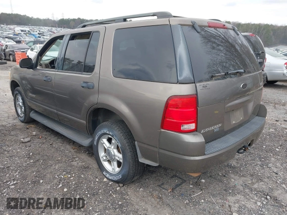 2004 Ford Explorer XLT z VIN 1FMZU63K64UB38633, wystawiony jako IAAI lot #41647422 z przebiegiem 232 857 mil mil oraz . Historia ofert i sprzedaży dostępna na DreamBid. Obrazek 3.