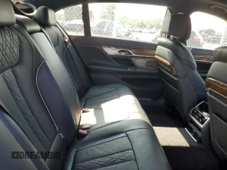2017 BMW 7 Series ALPINA B7 xDrive with VIN WBA7F2C58HG421402, listed as a Copart auction lot 60721823 with 61,988 mi miles. Bid and sale history available at carsss.com. Image 10.