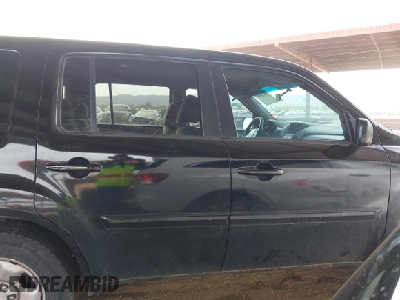 2010 Honda Pilot LX z VIN 5FNYF4H22AB008201, wystawiony jako IAAI lot #41915957 z przebiegiem 177 483 mil mil oraz . Historia ofert i sprzedaży dostępna na DreamBid. Obrazek 13.