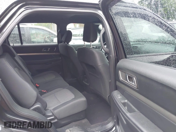 2019 Ford Explorer XLT с VIN 1FM5K8D87KGA05751, выставлен на аукционе IAAI как лот 42222012 с пробегом 72 964 миль миль и . История ставок и продаж доступна на DreamBid. Изображение 8.