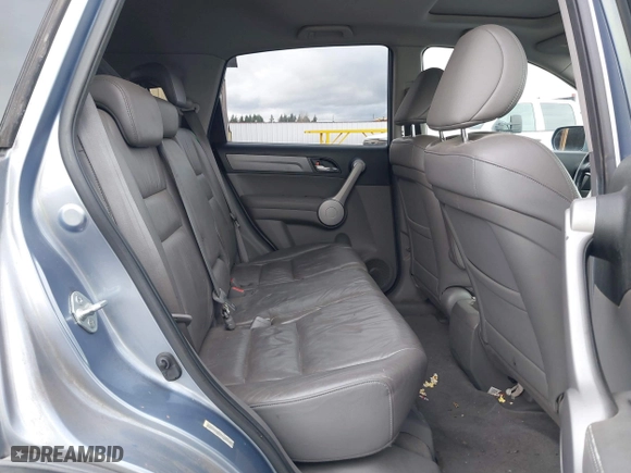 2007 Honda CR-V EX-L with VIN JHLRE38717C041146, listed as a IAAI auction lot 41799778 with 217,261 mi miles. Bid and sale history available at carsss.com. Image 8.