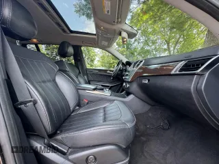 2014 Mercedes-Benz GL 450 with VIN 4JGDF7CEXEA391199, listed as a Copart auction lot 65090185 with 161,997 mi miles and Clean title. Bid and sale history available at DreamBid. Image 5.