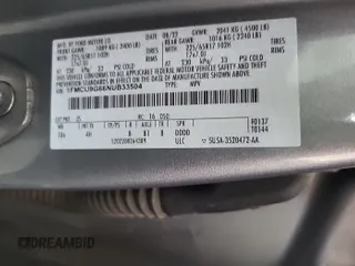 2022 Ford Escape SE z VIN 1FMCU9G66NUB33504, wystawiony jako IAAI lot #42748133 z przebiegiem 74 338 mil mil oraz . Historia ofert i sprzedaży dostępna na DreamBid. Obrazek 17.