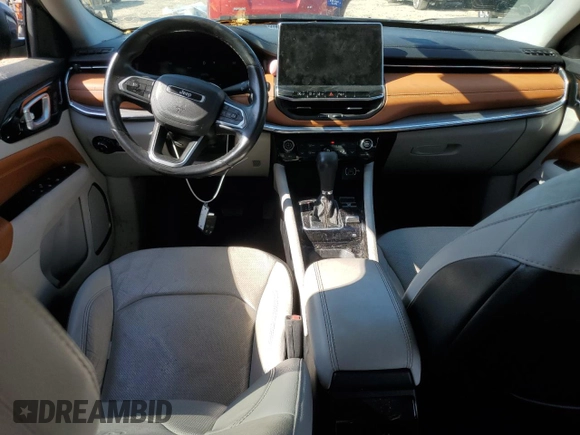 2022 Jeep Compass High Altitude with VIN 3C4NJDCB6NT115980, listed as a Copart auction lot 54255395 with 31,154 mi miles and Salvage Title. Bid and sale history available at DreamBid. Image 8.