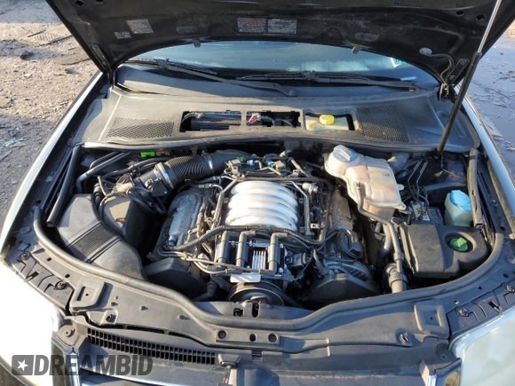 2004 Volkswagen Passat GLX with VIN WVWRH63BX4P143681, listed as a Copart auction lot 86345314 with 186,634 mi miles and Salvage title. Bid and sale history available at DreamBid. Image 11.