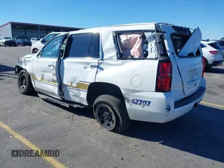 2020 Chevrolet Tahoe Commercial z VIN 1GNLCDEC4LR216777, wystawiony jako IAAI lot #41637104 z przebiegiem 20 mil mil oraz . Historia ofert i sprzedaży dostępna na DreamBid. Obrazek 3.
